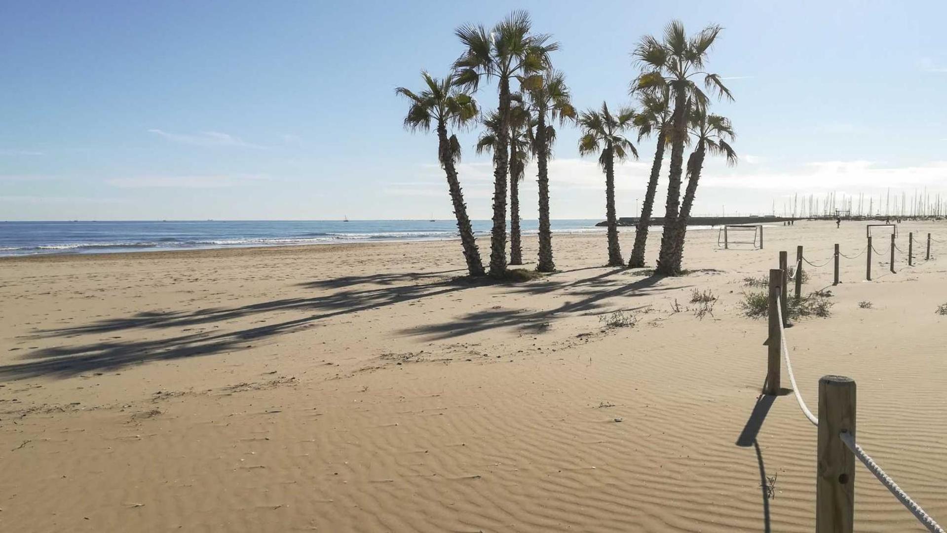 Apartamento En La Playa Canet, Muy Cerca De Valencia 卡耐特蒂贝兰格 外观 照片