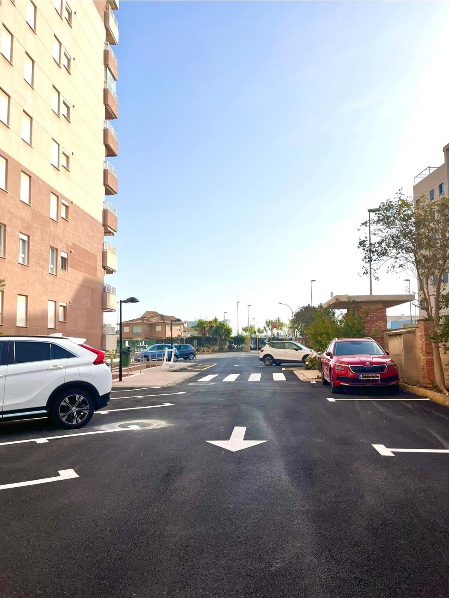 Apartamento En La Playa Canet, Muy Cerca De Valencia 卡耐特蒂贝兰格 外观 照片