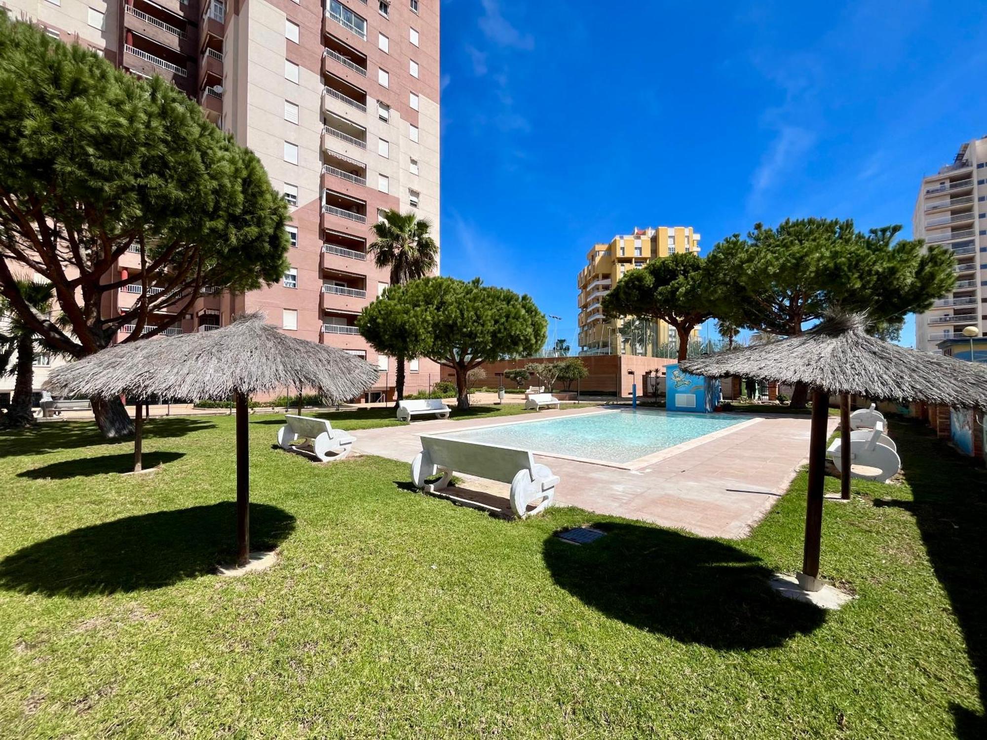 Apartamento En La Playa Canet, Muy Cerca De Valencia 卡耐特蒂贝兰格 外观 照片